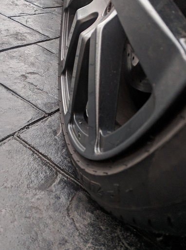 evorarearwheel.jpg